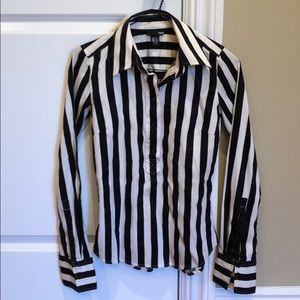 H&M black and white pinstripe fitted shirt